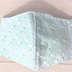 プレゼント付❣️再販「保冷剤入れポケット付きMサイズ夏用レースマスク」2枚以上送料無料❣️