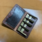 コインキャッチャー　革財布　シンプルデザイン　カードケース