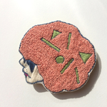 ●刺繍ブローチ● 赤の女の子