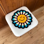 スマイリーフラワーの円座 mini