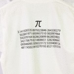 ★おでかけ中でもお勉強～円周率を覚えよう～★Ｔシャツ(ホワイト×ブラック)