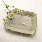 カモミールのレースのネックレス  white x beige