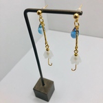 雨粒と傘ピアス(白)