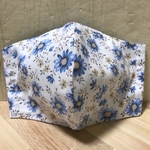 【接触冷感】【少し大きめ】ブルーの花柄コットンの立体型夏マスク