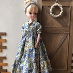 リカちゃん服＊うさぎ野原のワンピース