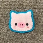 ぶたのフェルトワッペン ❤︎