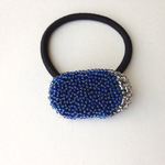 三日月のヘアゴム