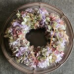 ❍ラッピング無料❍紫陽花とかすみ草の虹色リースAntique#05☆プリザーブドフラワー