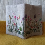 ボタニカルガーデン刺繍の文庫本サイズブックカバー  カラフルA