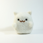 羊毛フェルトのねこさん人形（しろねこさん）