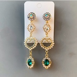 ビジューピアス