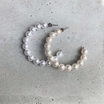 パールフープピアス