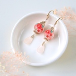 気品溢れる*華玉ピアス