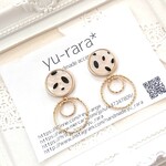ダルメシアンカボションと2連キラキラフープの2wayピアスNo.684