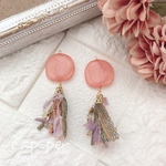 サーモンピンクタッセルピアス/イヤリング