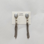 大理石 × シルバータッセルピアス