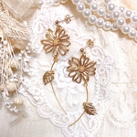 揺れるひまわりピアス/イヤリング