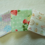 ミニガーゼハンカチ３枚セット（１６×１６）