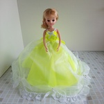 ボリュームたっぷりロングドレスyellowリカちゃん用