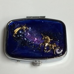 鏡付きピルケース〜宇宙かける一角獣〜