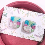 ミントなkirakira ピアスorイヤリング ビーズ刺繍