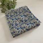 ✴︎送料無料✴︎25×25cm✴︎リバティガーゼハンカチ エロイス（ブルー）