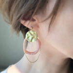 大ぶり スモーキーピンク  ピアス /イヤリング