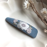 刺繍パッチンピン✴︎blue flower