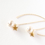 ゆらゆらコットンパールと星のチャーム　アメリカンピアス