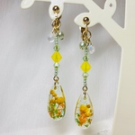 黄色いお花の爽やかイヤリング