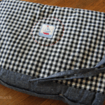 【soramame1229さん専用】ベビーカーシート（保冷ポケット付き）：チェックとヨットのアップリケ：cocomarch