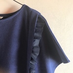 ロングワンピース　ネイビー　フリル