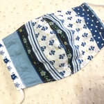 大人用　夏用マスク　可愛い花柄　青系