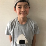 再販　おにぎりTシャツ　120㎝　こどもでざいんじょ