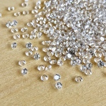 RS300・3mm・クリア・CZ・ジルコニアキュービック・50pcs・デコ•ネイル•レジン用 裸石