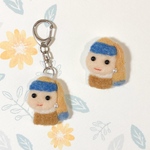 フェルメール 真珠の耳飾りの少女 ブローチ キーホルダー