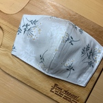 ♫送料無料♫夏仕様　夏用マスク　内布はエバークール加工　大人用シンプルマスク　コットン花柄　ナチュラル　　立体マスク　