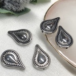 【6個】アクリル　シルバー　アンティーク　ドロップ　パーツ