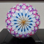 235 大きめ手毬(八重菊)