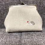 カードも入るハリネズミのがま口財布