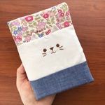 コンパクトで軽量！ねこさんのマルチケース 〈リニューアルバージョン〉 ピンク系