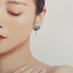 勿忘草のピアス