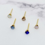 スワロフスキー®クリスタル 4mm 一粒ピアス 〜tears〜