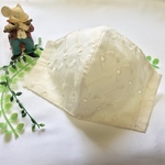夏仕様！レース刺繍 ベージュ色マスク♬