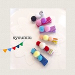 〈2個セット〉カラフルポンポンのヘアクリップ