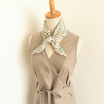 保冷剤ポケット２つ☆ ネッククーラー コットン 可愛い 花柄 グリーン