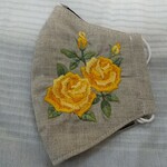 yr59670612k様専用  立体マスク マスクカバー 刺繍    バラ