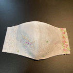 [送料込み]マスクカバー　立体マスク　スワトウハンカチリメイク　ビーズ刺繍　フィルターポケット付きマスク