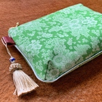 スウェーデン ティルダのテキスタイルで仕立てたポーチ / クラシカル・グリーン