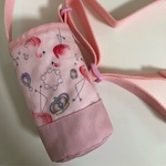 水筒カバー　女の子（ピンク系・フラミンゴ柄）
